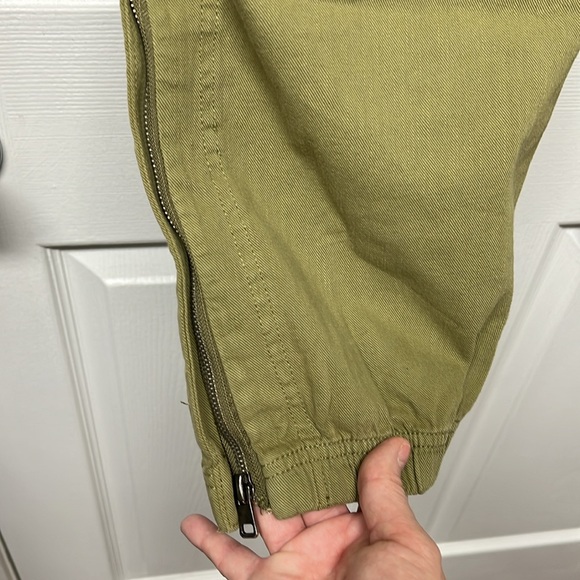 Zara - Picture 4 of 10